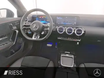 CLA 45 AMG S 4M Premium Plus Night LED Pano HUD