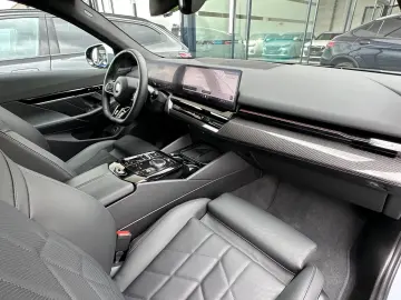 520 d M Sport Touring | AHK | 360° | H/K | Stdhz
