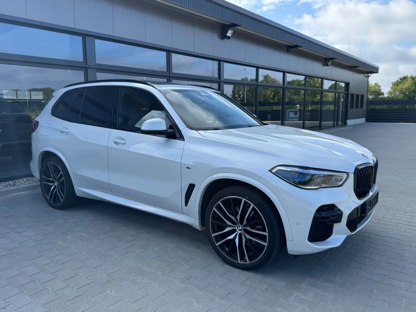 X5 40i M Sport -HUD-ACC-Pano-Soft-360K-Laser-22Z