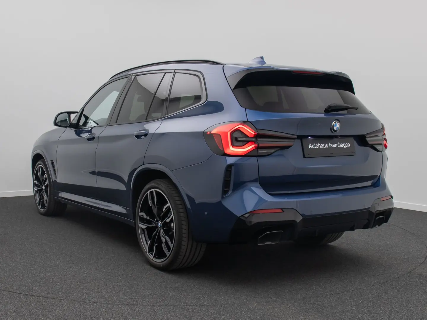 X3 M40i Kamera Laser HUD DAB HiFi Komfort 21Zoll
