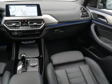 X3 M40i Kamera Laser HUD DAB HiFi Komfort 21Zoll