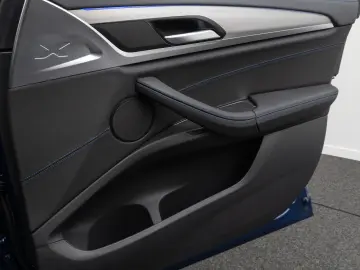 X3 M40i Kamera Laser HUD DAB HiFi Komfort 21Zoll
