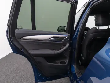 X3 M40i Kamera Laser HUD DAB HiFi Komfort 21Zoll