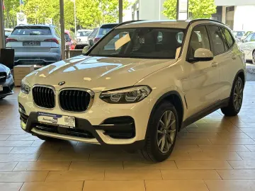 X3 xDrive Advantage ACC SHZ Harman Kardon DAB
