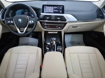 X3 xDrive 30e Advantage,Leder,Navi,LED,Kamera,SH