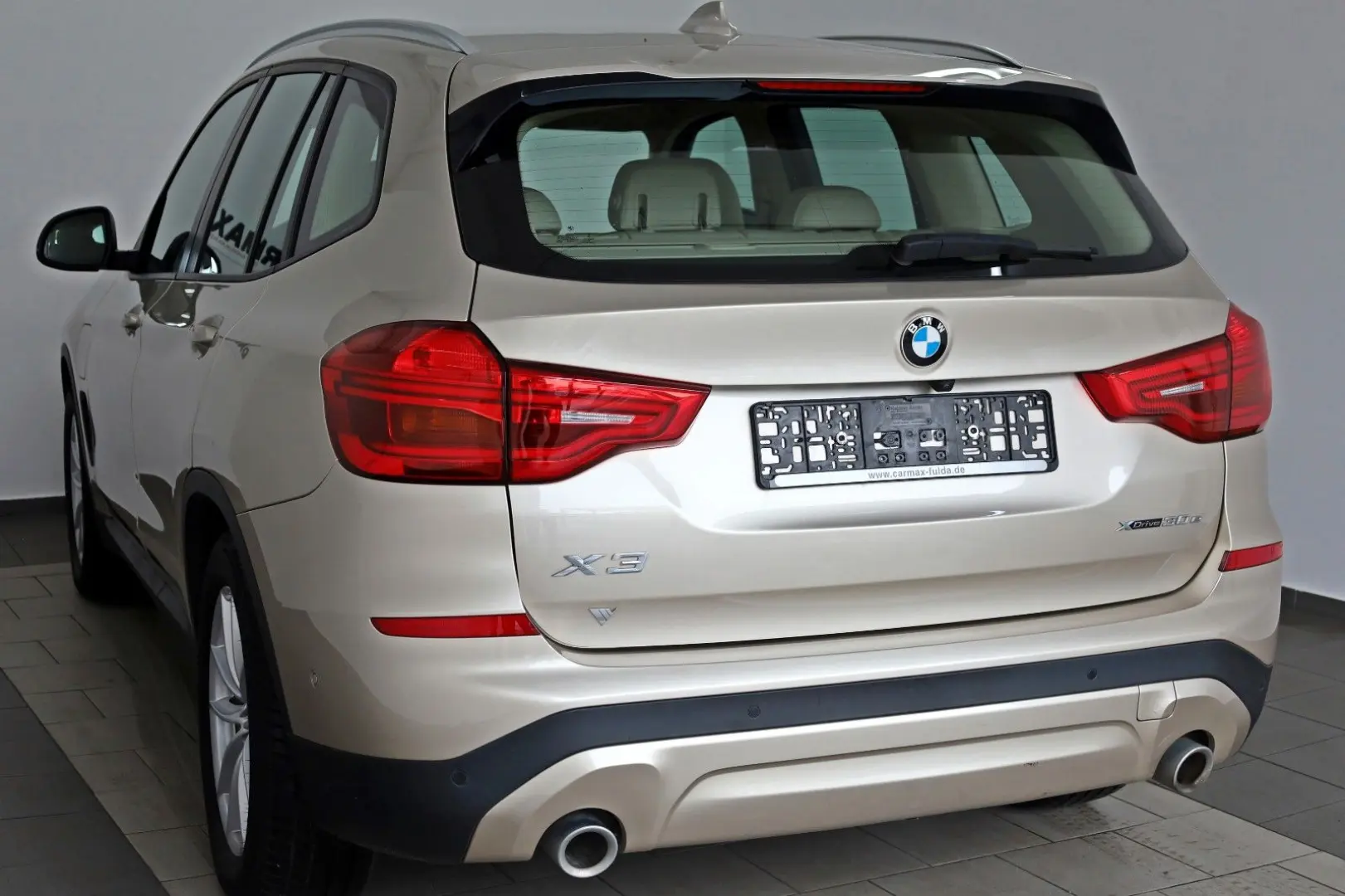 X3 xDrive 30e Advantage,Leder,Navi,LED,Kamera,SH