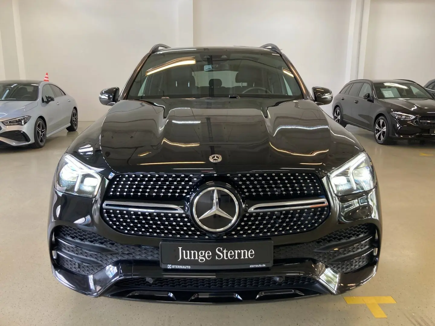 GLE 300 d 4M AMG Pano Distr KeyGo RüCam Multibea