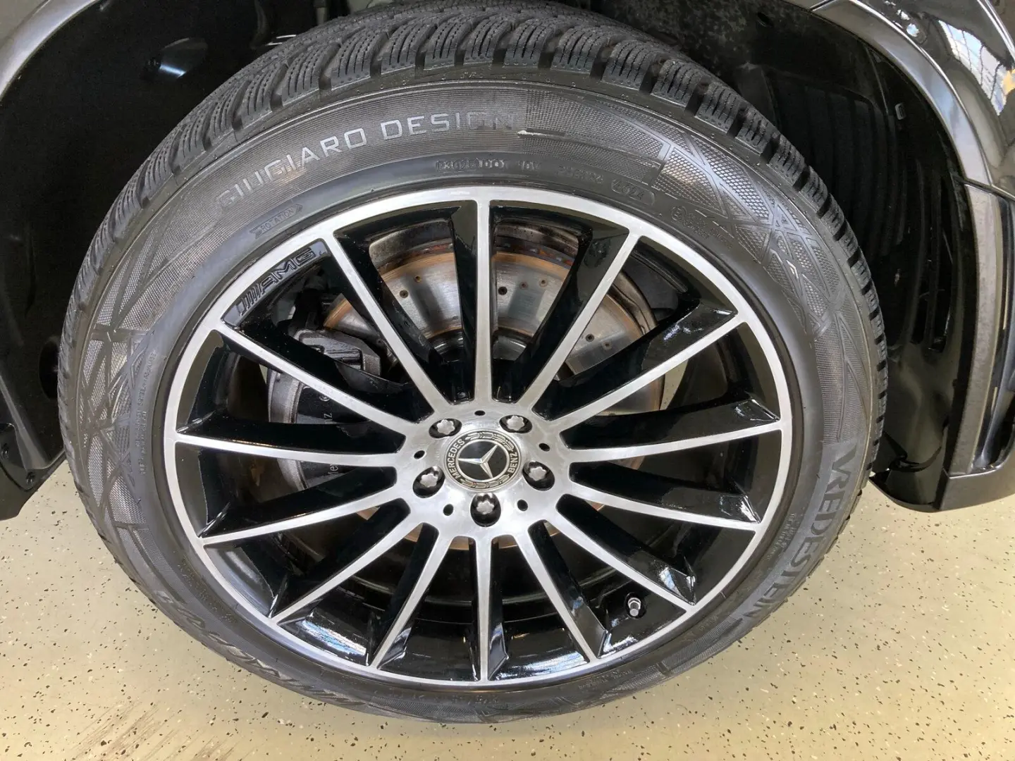 GLE 300 d 4M AMG Pano Distr KeyGo RüCam Multibea