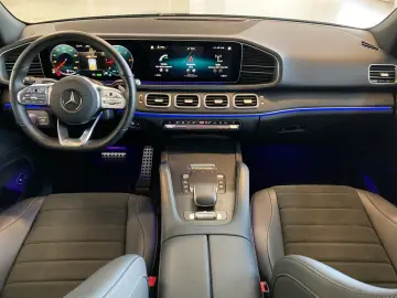 GLE 300 d 4M AMG Pano Distr KeyGo RüCam Multibea