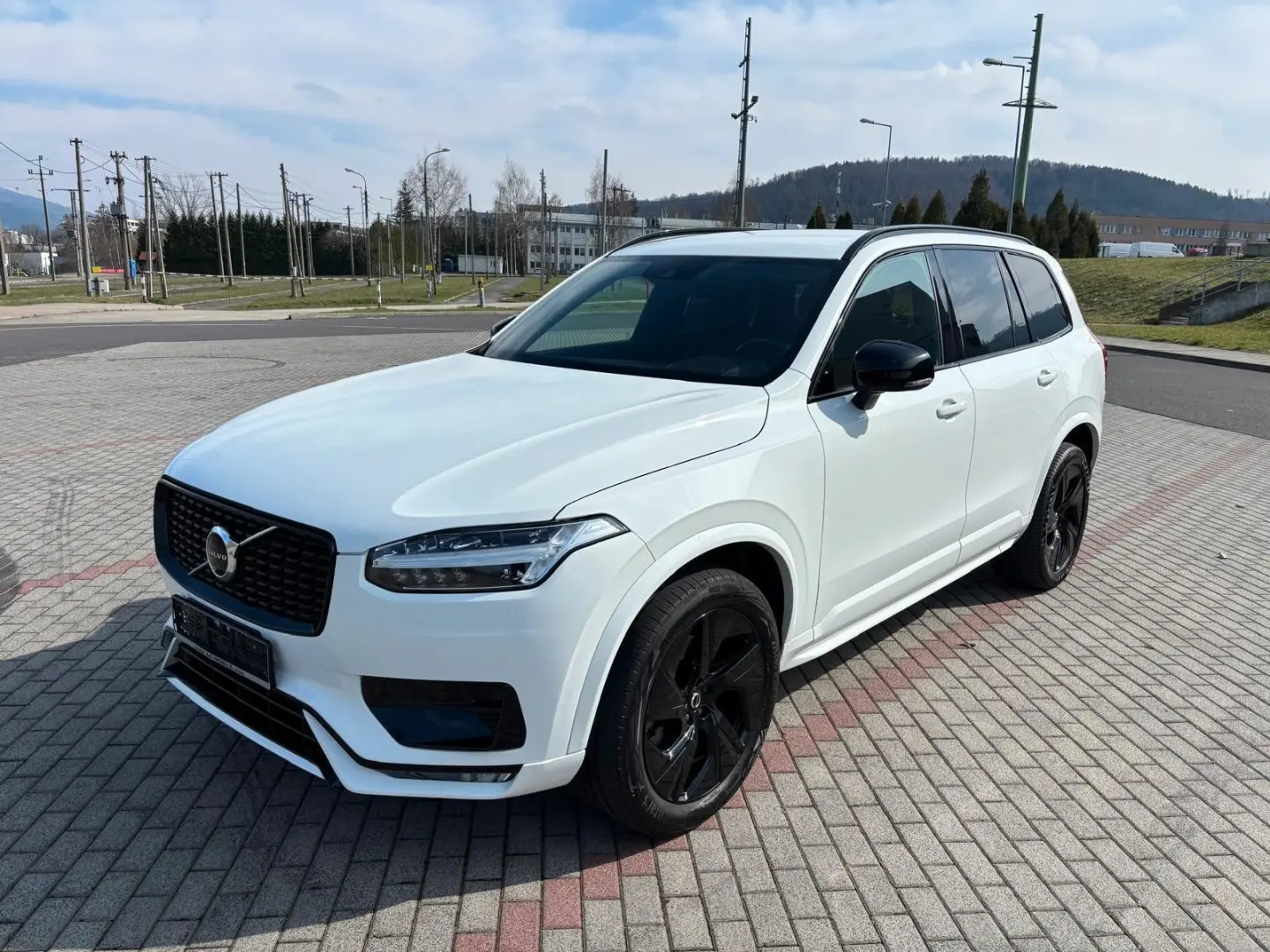 XC 90 R Design AWD Leder Navi LED Kamera
