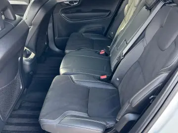 XC 90 R Design AWD Leder Navi LED Kamera