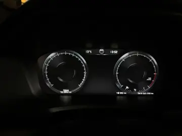 XC 90 R Design AWD Leder Navi LED Kamera