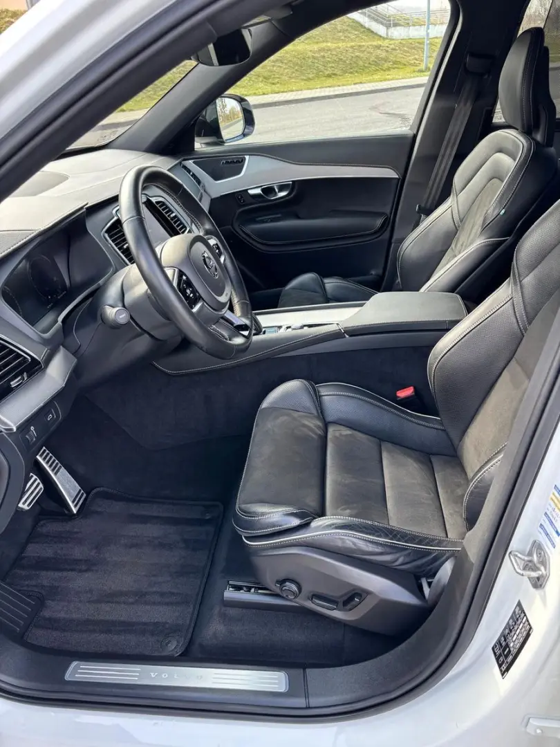 XC 90 R Design AWD Leder Navi LED Kamera