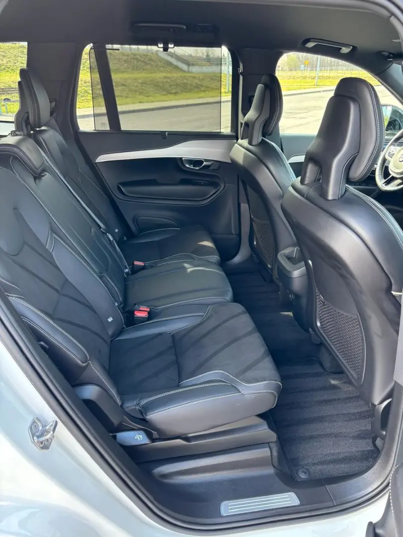XC 90 R Design AWD Leder Navi LED Kamera