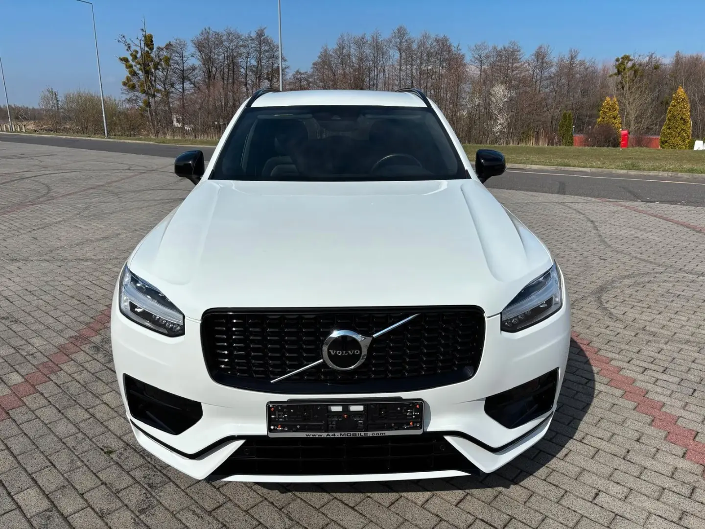 XC 90 R Design AWD Leder Navi LED Kamera