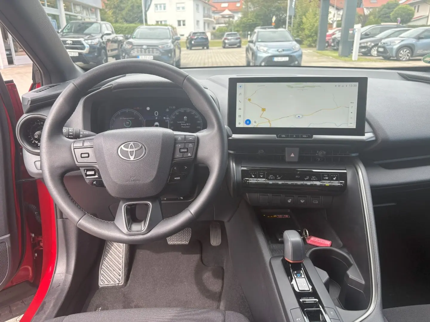 C-HR 2.0-l-VVT-i Hybrid Team Deutschland