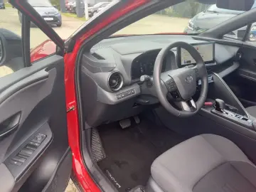 C-HR 2.0-l-VVT-i Hybrid Team Deutschland