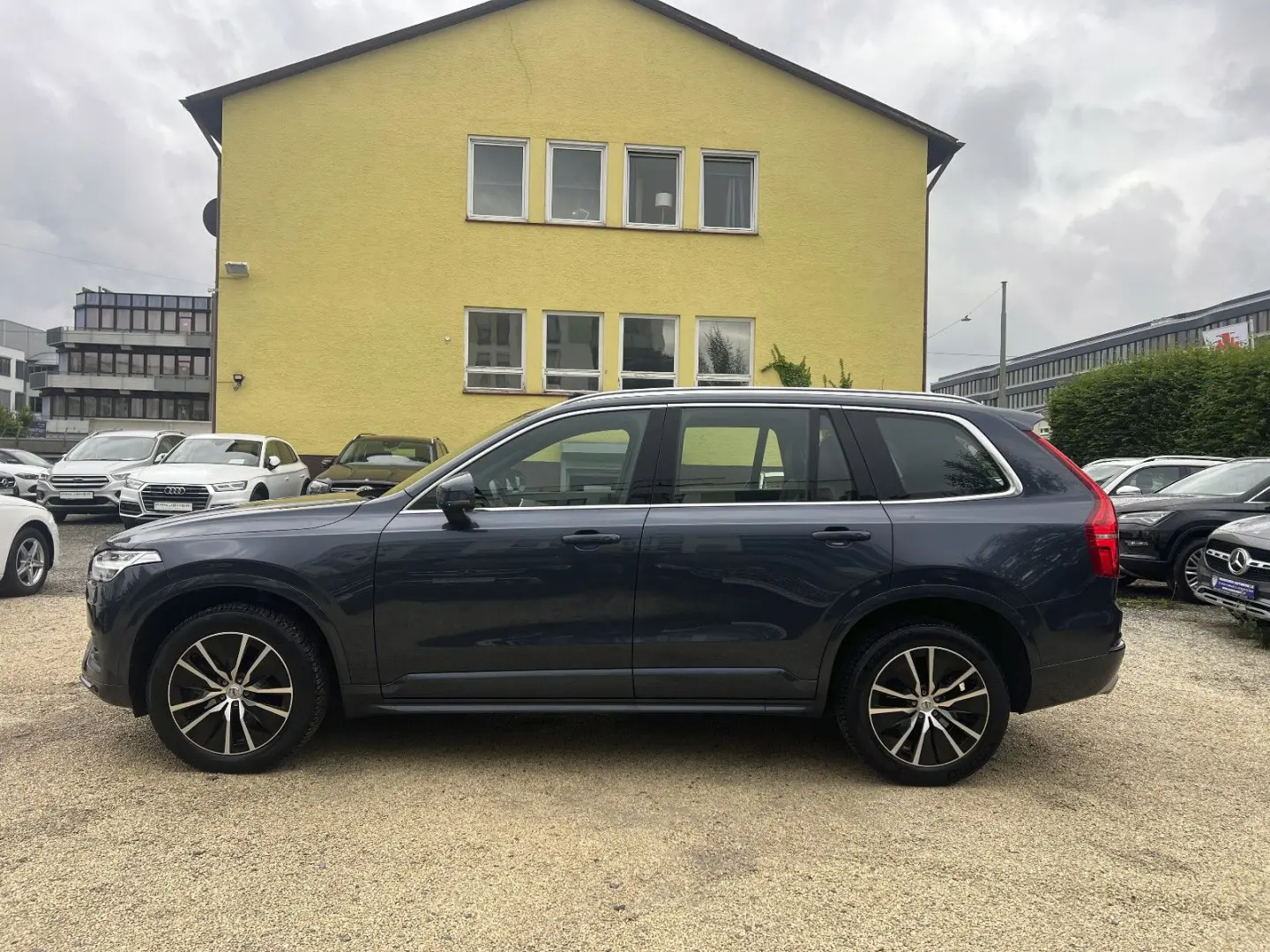 XC90 Momentum Pro AWD AHK+PANO-SD+360°+LEDER+ACC