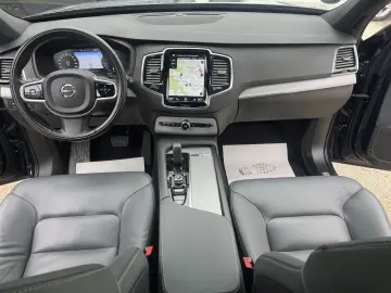 XC90 Momentum Pro AWD AHK+PANO-SD+360°+LEDER+ACC
