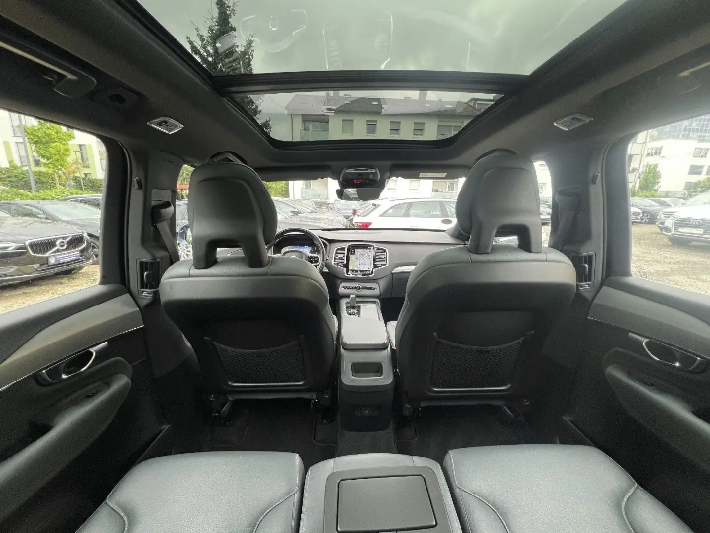XC90 Momentum Pro AWD AHK+PANO-SD+360°+LEDER+ACC