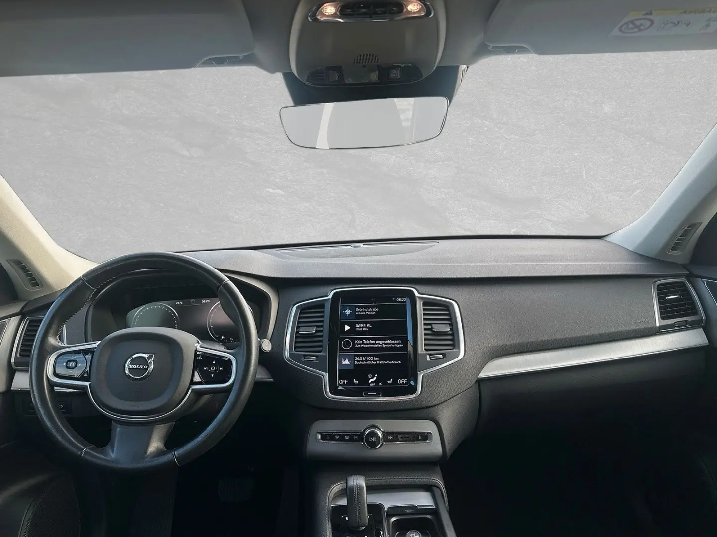XC90 B5 AWD Mild-Hybrid Momentum Pro ACC