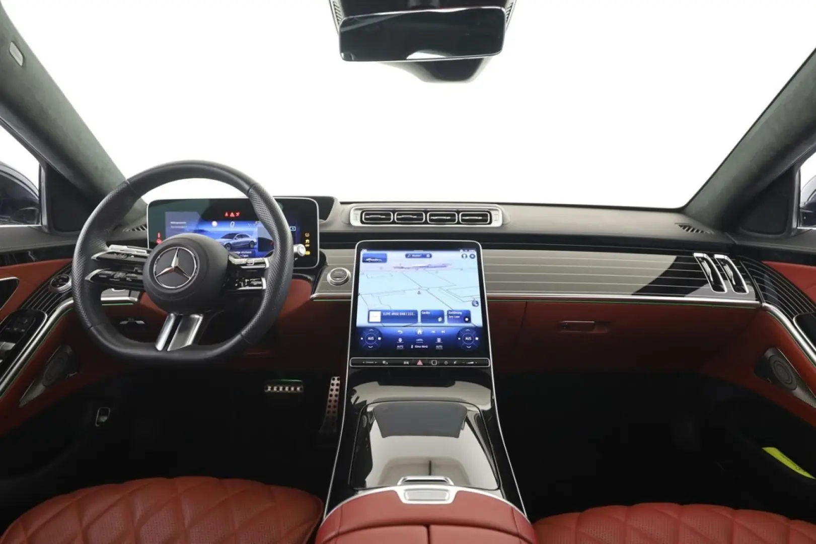 S 580 4M AMG Chauffeur Pano HUD 360 Leder rot