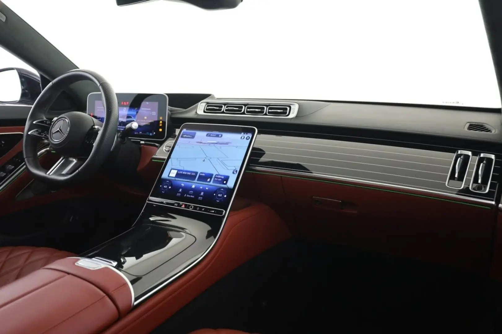 S 580 4M AMG Chauffeur Pano HUD 360 Leder rot