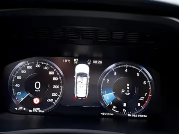 XC90 2.0B5 B Momentum Pro AWD*360°CAM|LEDER|NAV*