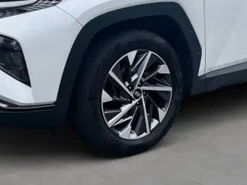 TUCSON 1.6 CRDi Trend+AHK+Elektr. Heckklappe