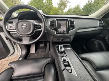 XC90 Inscription Recharge Plug-In Hybrid AWD