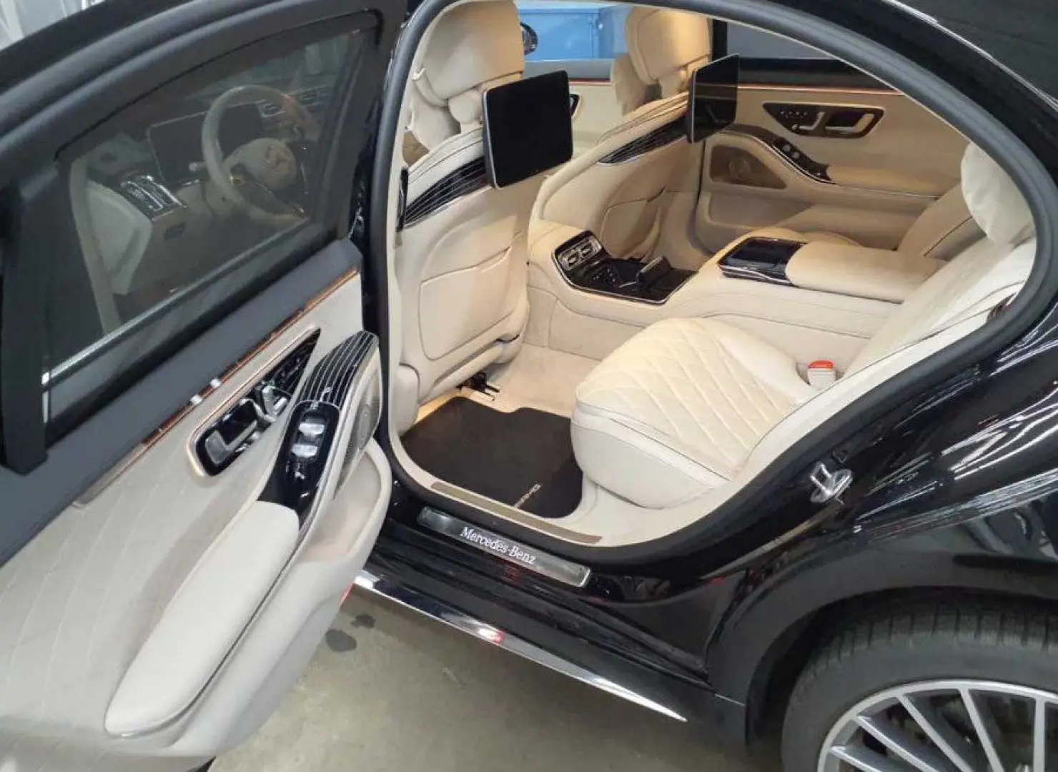 S 580 4M L AMG-LINE*FIRST-CLASS*3xTV*EXCLUSIVE
