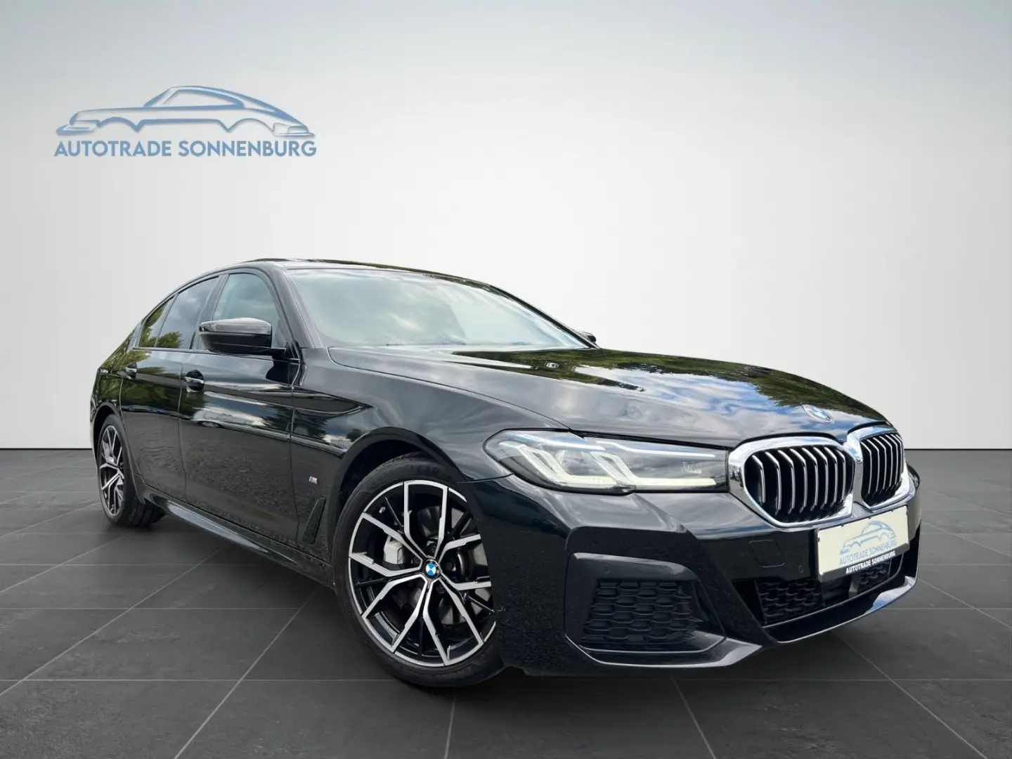 530d M SPORT/AUTO./LASER/HUD/CARPLAY/PANO