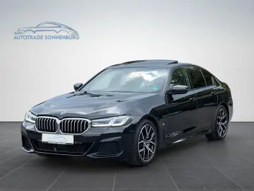 530d M SPORT/AUTO./LASER/HUD/CARPLAY/PANO