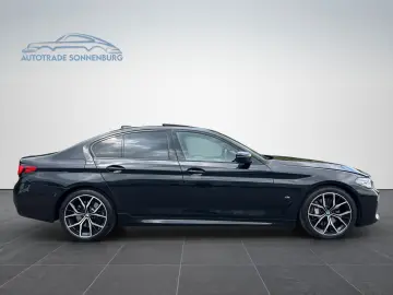 530d M SPORT/AUTO./LASER/HUD/CARPLAY/PANO