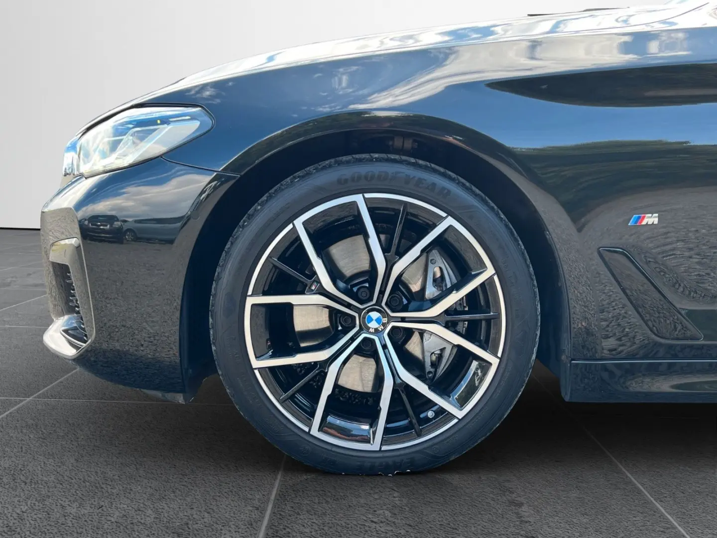 530d M SPORT/AUTO./LASER/HUD/CARPLAY/PANO