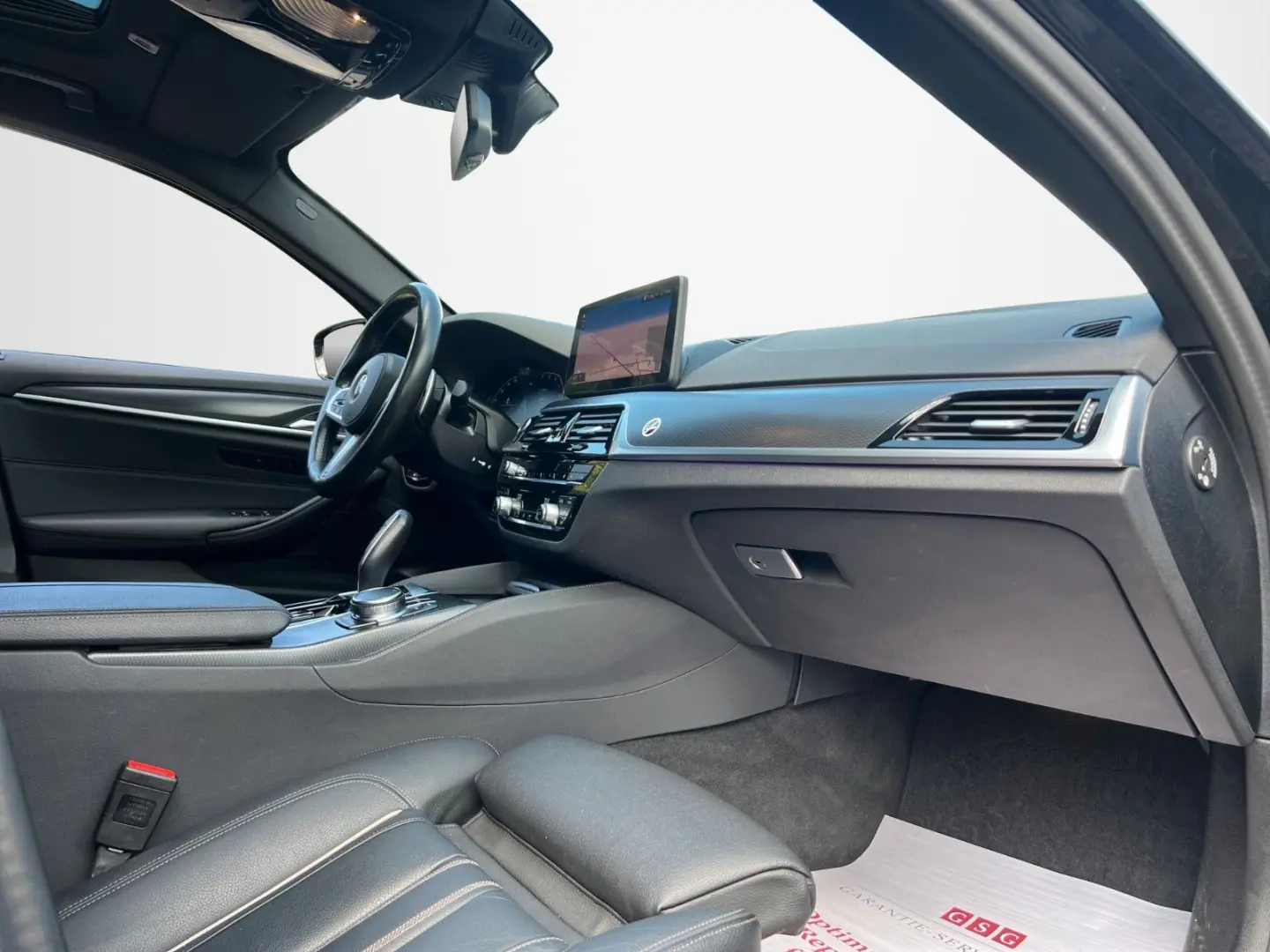 530d M SPORT/AUTO./LASER/HUD/CARPLAY/PANO