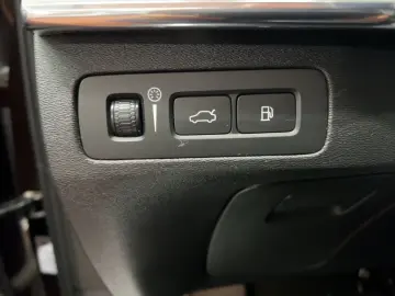 XC 90 T8 INSCRIPTION EXPRESSION AWD PLUG-IN HYBR
