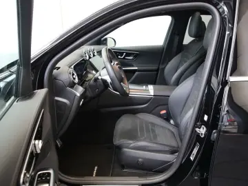GLC 200 AMG 4M Pano*SHZ*MEMORY*AHK*Totwinkel*19