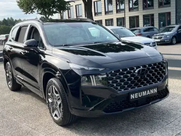Santa Fe Signature Plug-In Hybrid 4WD