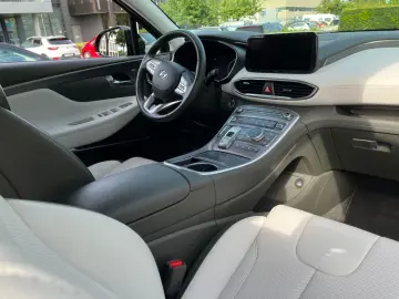 Santa Fe Signature Plug-In Hybrid 4WD