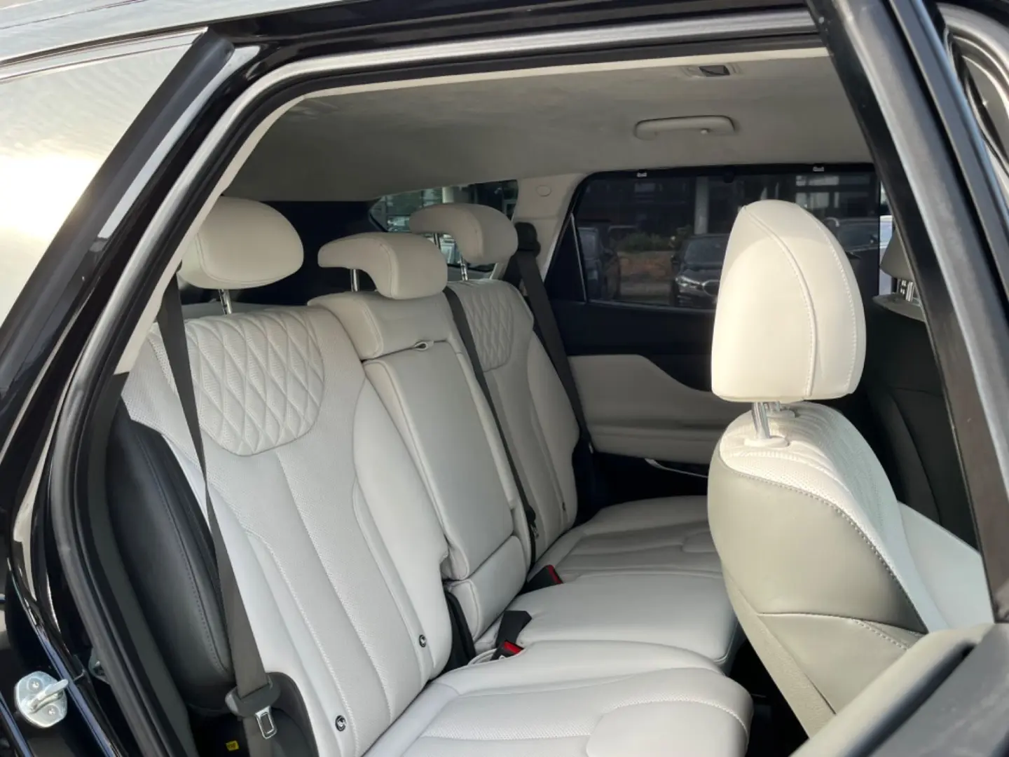 Santa Fe Signature Plug-In Hybrid 4WD
