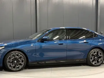 i5 eDrive40 M-Sport*20Zoll*Innov.*Iconic Glow*