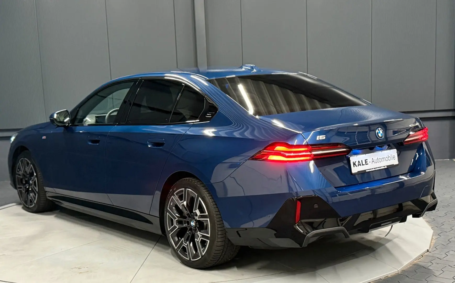 i5 eDrive40 M-Sport*20Zoll*Innov.*Iconic Glow*
