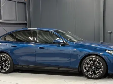 i5 eDrive40 M-Sport*20Zoll*Innov.*Iconic Glow*