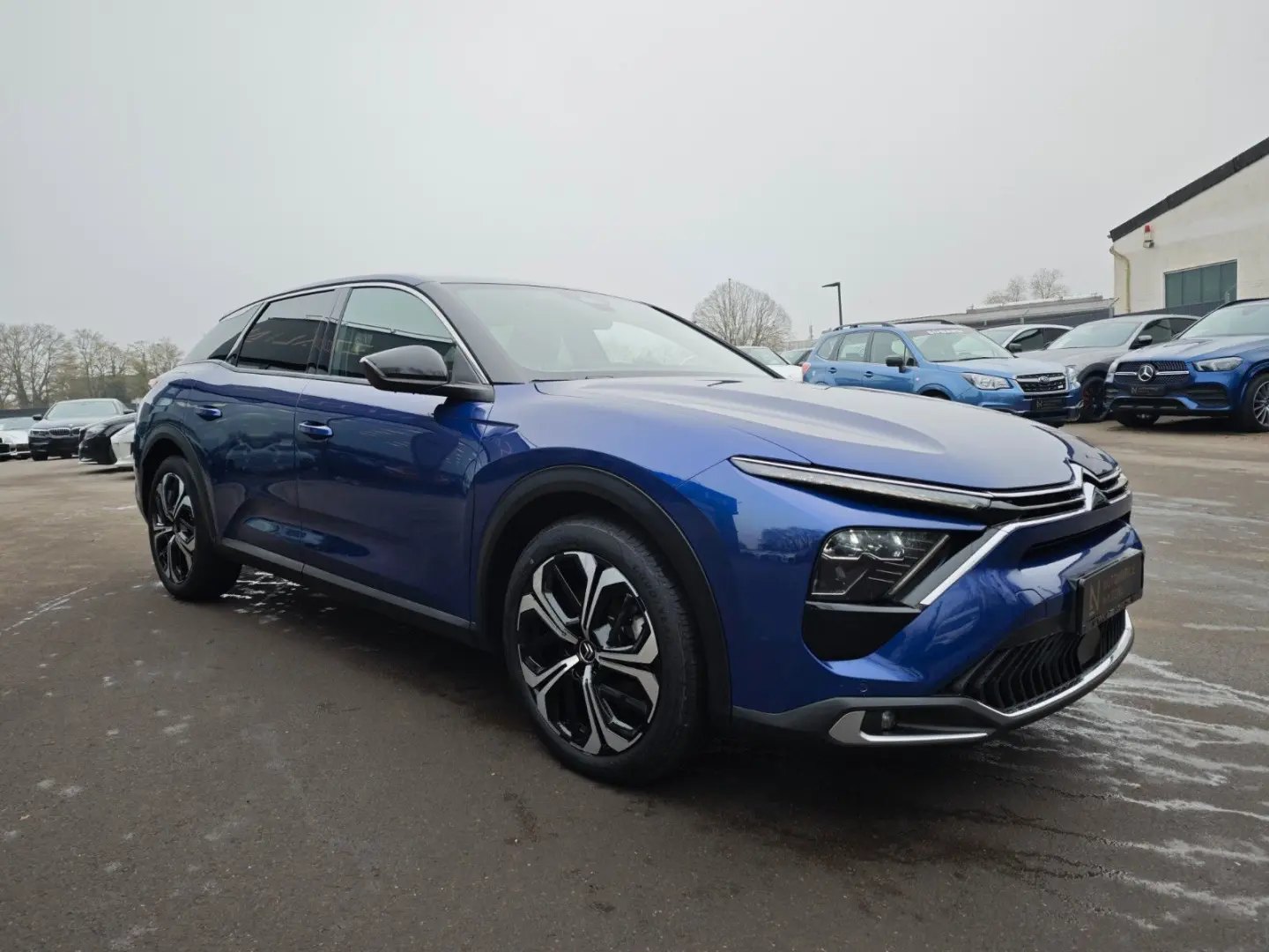 C5 X SHINE *LED*NAVI*LEDER*SITZHEIZ.*APPLE CAR*