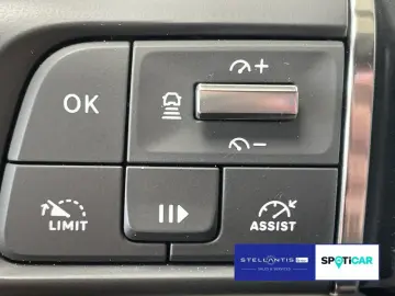 C5 X SHINE 180 Automatik *NAVI *SHZ *Rückfahrkam