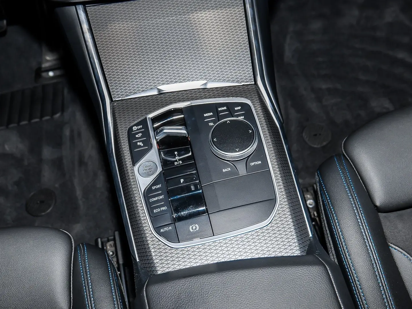 M340i xDrive Touring Pano DAProf HeadUp Standhei