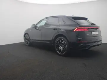 Q8 55 TFSI quattro S line LED Navi Pano B&O ACC