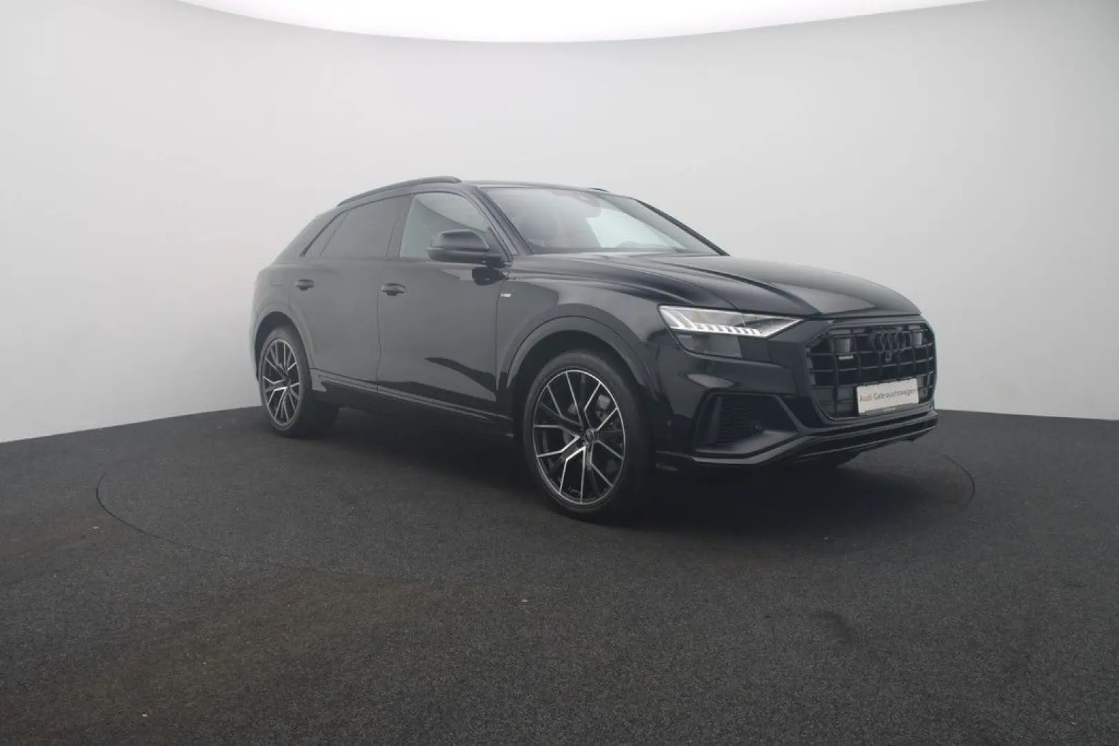 Q8 55 TFSI quattro S line LED Navi Pano B&O ACC