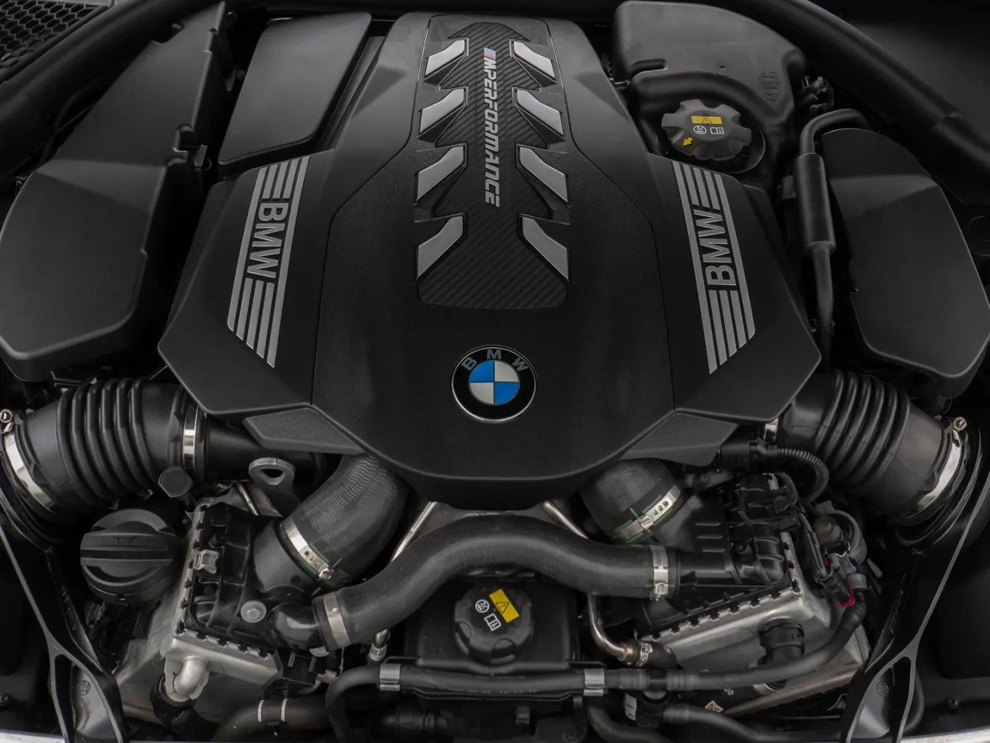 M850i xD Coupé 360°Laser HUD SoftCl Komfort 20